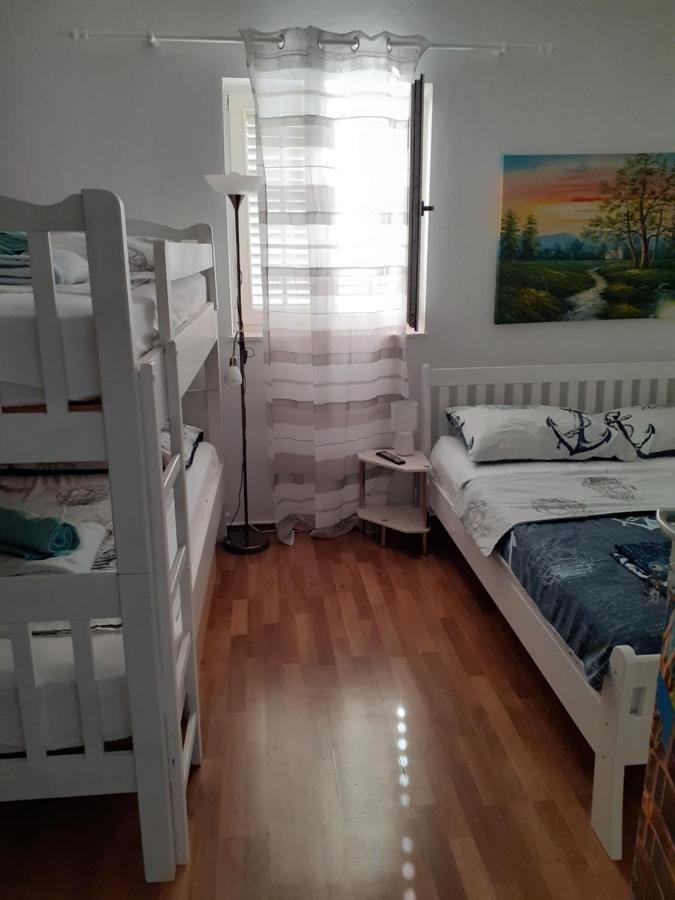 Sea View Apartment Sunrise Poljica & Blue Lagoon Rent A Boat Exteriör bild