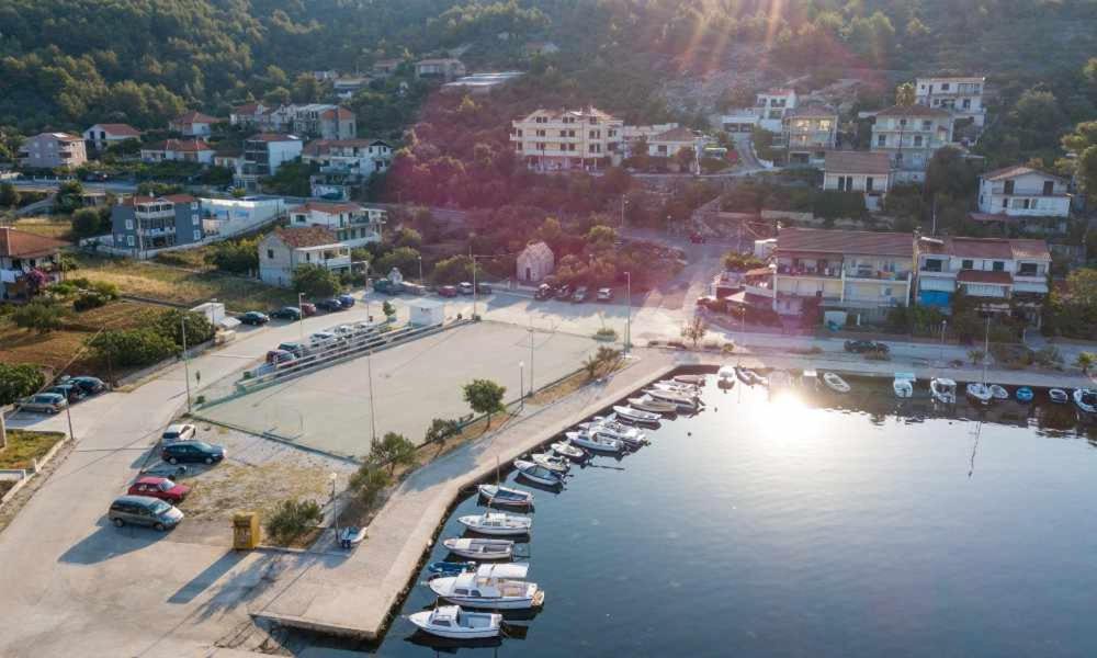 Sea View Apartment Sunrise Poljica & Blue Lagoon Rent A Boat Exteriör bild