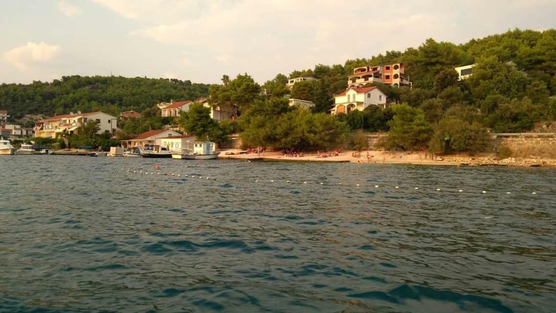 Sea View Apartment Sunrise Poljica & Blue Lagoon Rent A Boat Exteriör bild